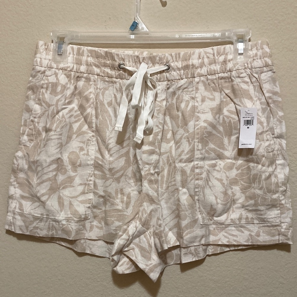 NWT Gap linen floral beige stretch shorts size M